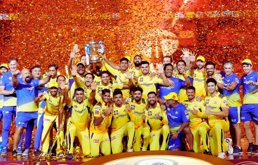 Csk wuth ipl trophy