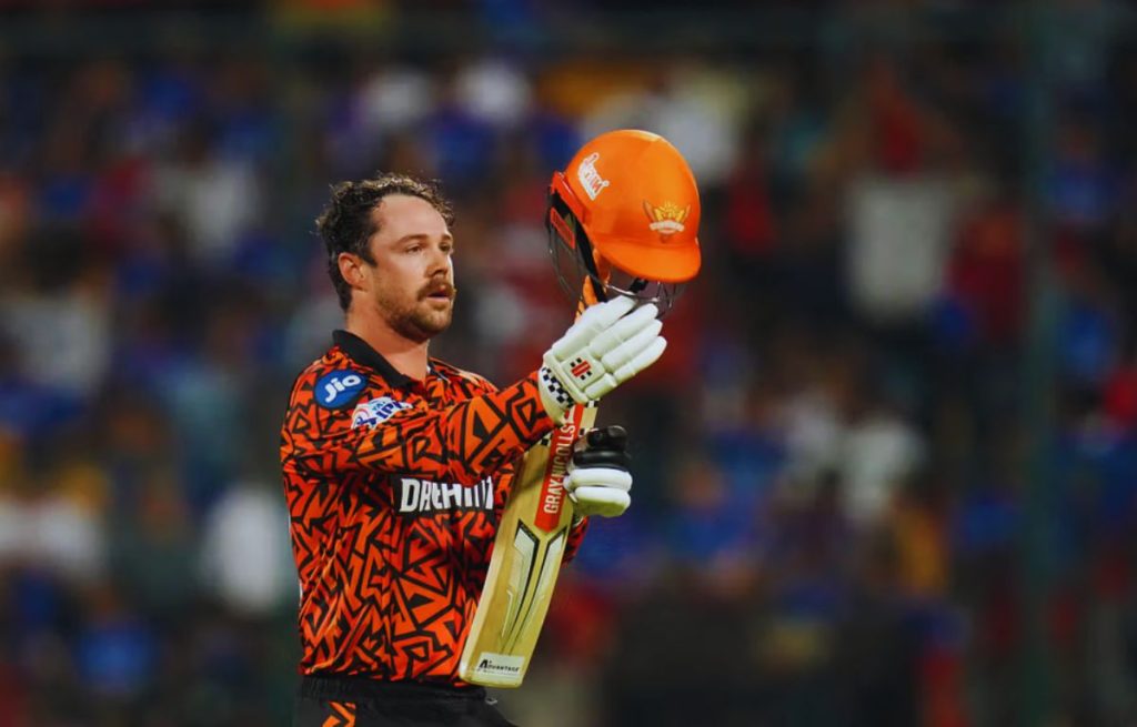 Travis head 1000 ipl run