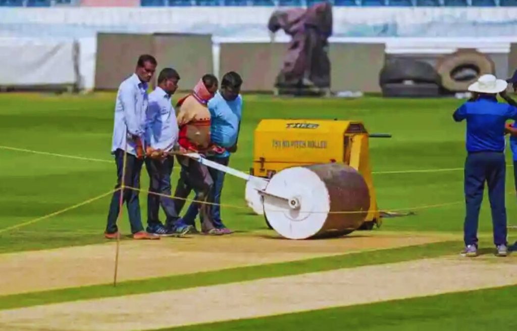 राजीव गांधी स्टेडियम pitch report