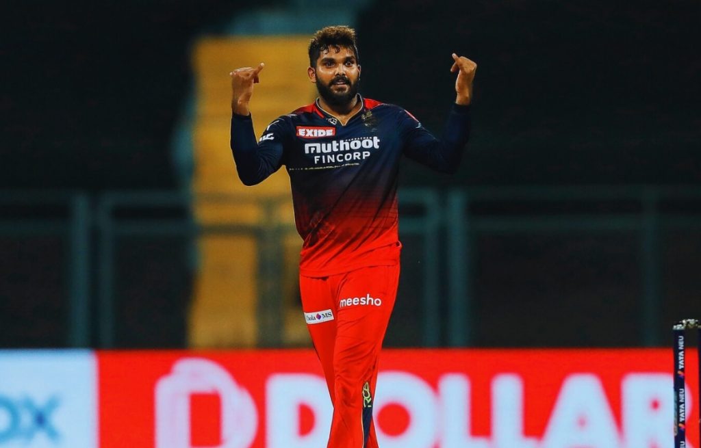 Hasaranga's IPL छक्के गेंदबाज