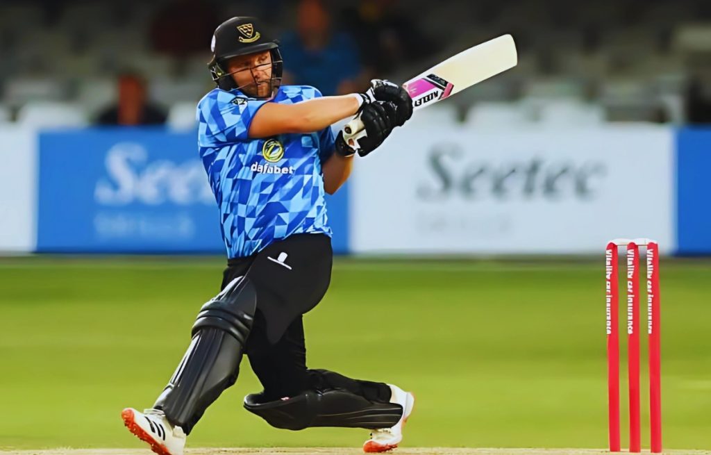 Luke right 99* run