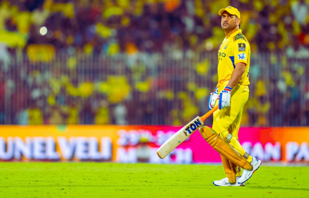 Ms dhoni ipl's 20th over sixes