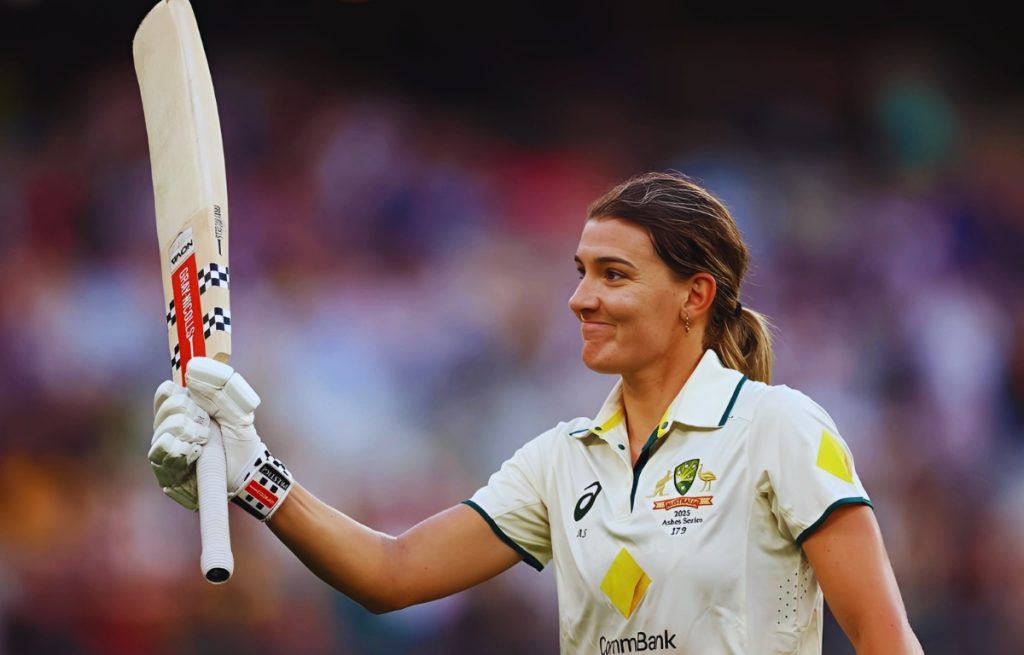annabel sutherland 163 run