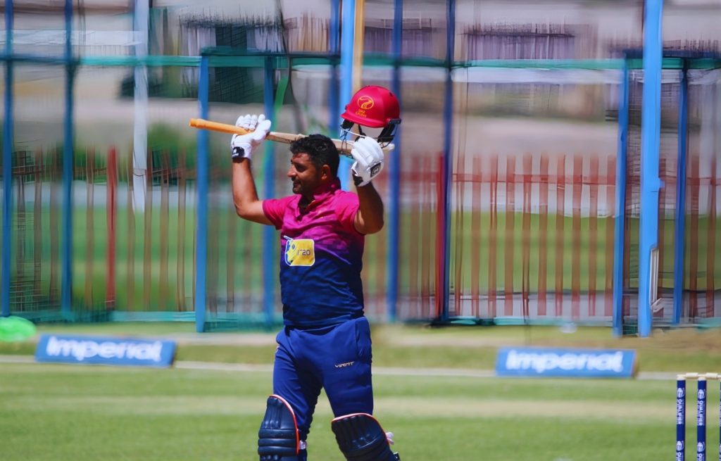 USE cricketor aasif khan