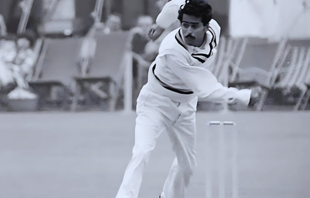 bhagwat chandrasekhar टेस्ट कम रनों