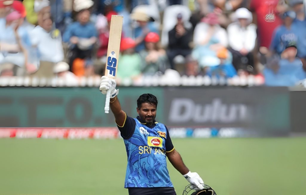 kusal perera 101 run
