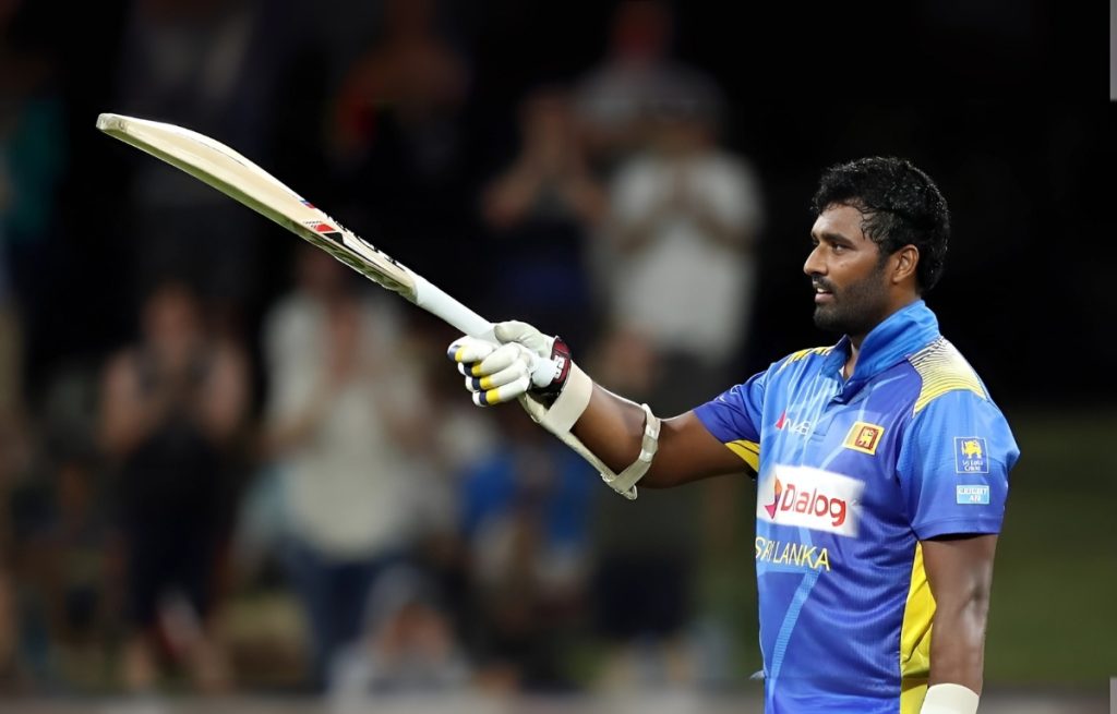 thisara parera 140 run at बे ओवल स्टेडियम