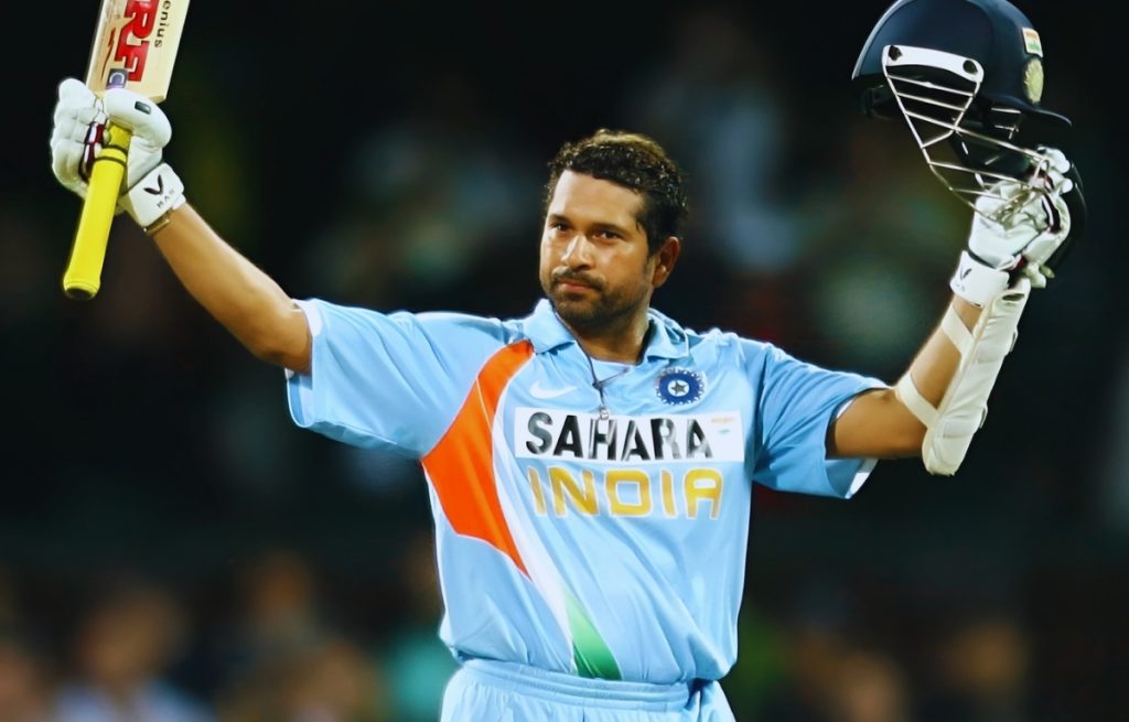 वनडे कैलेंडर वर्ष 1611 रन by sachin tendulkar