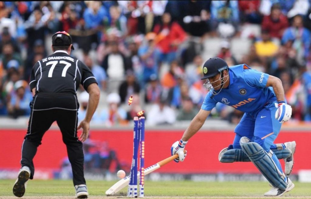 ms dhoni run out in t20i